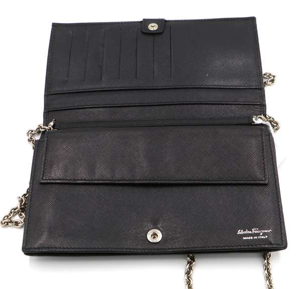 Salvatore Ferragamo Miss Vera Wallet on Chain Ocean Bag