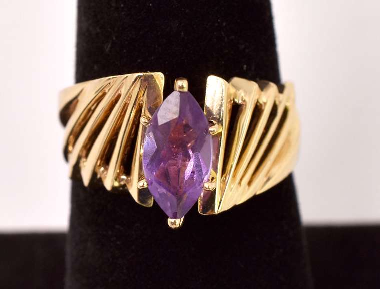 Darling Amethyst Ring in 14K Yellow Gold