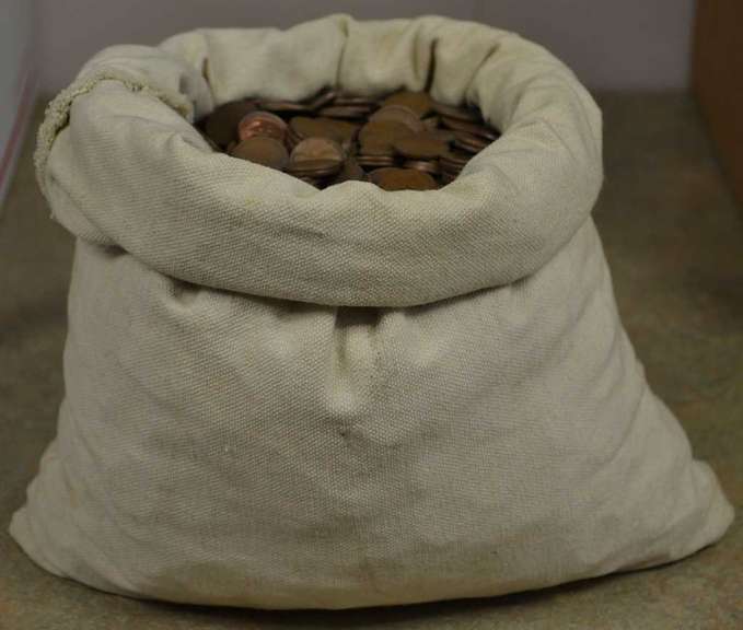 Estate Hoard Of 5000 Wheat Cents