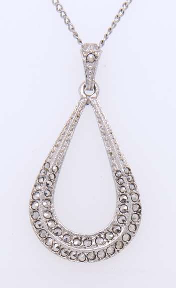 Vintage Sterling Silver Cubic Zirconia Pendant on Chain