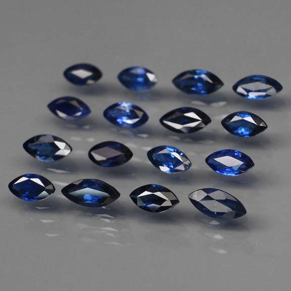 Heated only! 3.26ct marquise cut Sapphire set