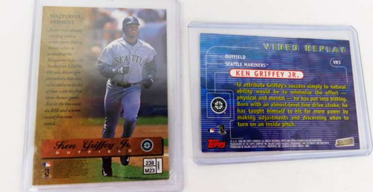 2 Ken Griffey, Jr. Baseball Cards