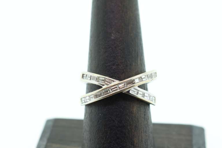18KT SOLID WHITE GOLD AND DIAMOND BAND RING
