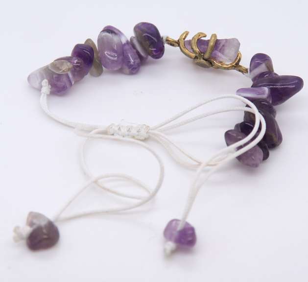 Amethyst Chip Gemstone Bracelet