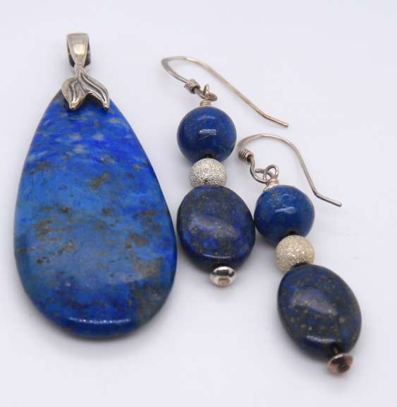 Vintage Sterling Silver Lapis Pendant with Lapis Dangle Earrings