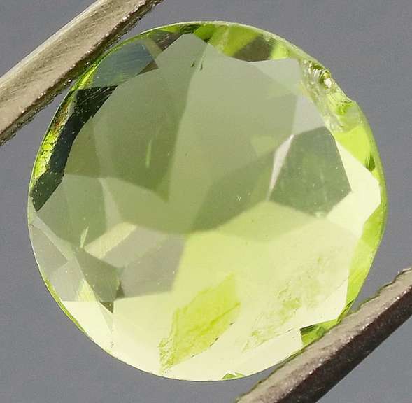 Radiant spring green 1.46ct untreated Peridot solitaire