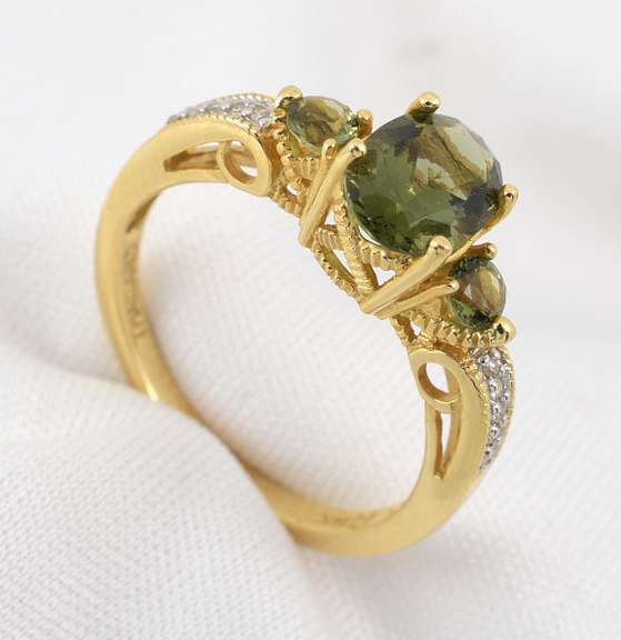 Chic 14k Green Tourmaline Ring