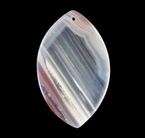 Gorgeous 21.51ct striped Agate cabochon