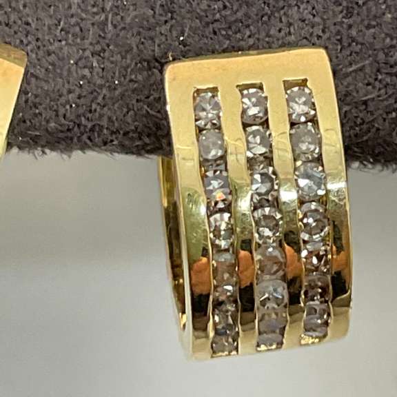 14K YELLOW GOLD AND DIAMPOND LOOP EARRINGS