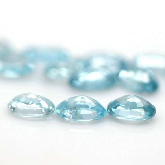Brilliant 7.83ct sky blue Zircon set