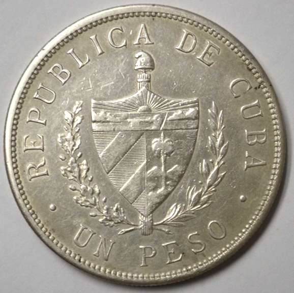 Very Rare 1915 Cuban Silver Star Peso Coin, Lightly Circulated.