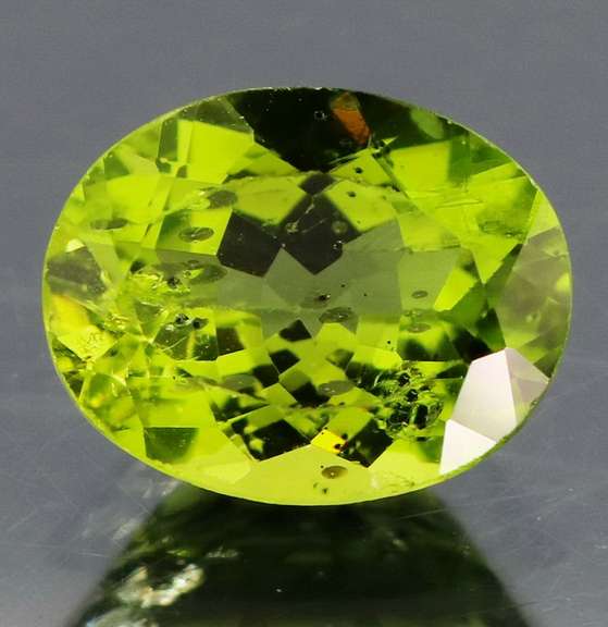 Great 2.75ct Burma green Peridot