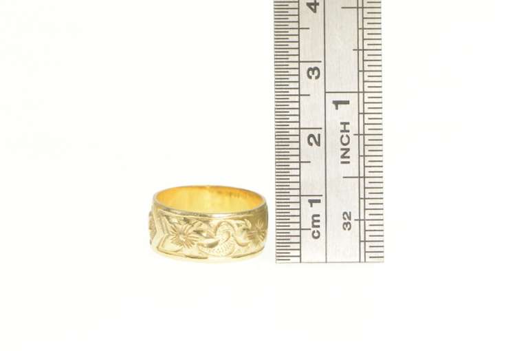 14K Yellow Gold Topaka Ornate Floral Pattern Polynesian Name Ring
