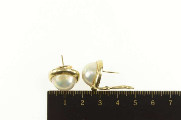 14K Yellow Gold Pearl Classic Rounded French Clip Statement Earrings