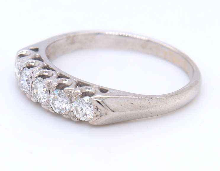 14kt White gold 5 stone diamond wedding band