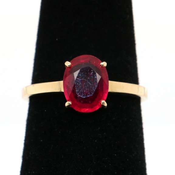 Admirable 14kt Ruby Ring