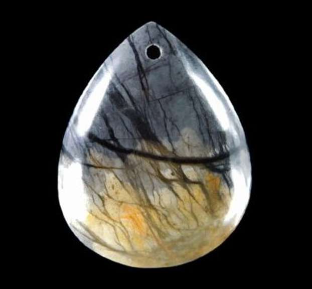 Gorgeous 33.24ct Picasso Jasper pendant
