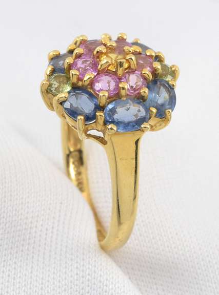 Four Colors of Sapphires Flower Rong