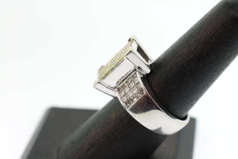 14K LADIES DIAMOND RING OVER 2.00 CARATS OF DIAMONDS