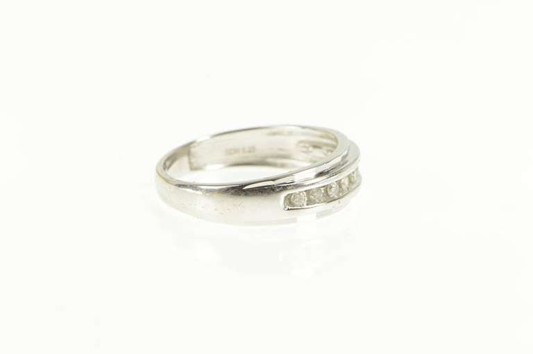 10K White Gold 0.20 Ctw Diamond Channel Men's Wedding Ring