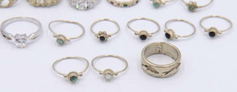 Group Lot of Vintage 925 Sterling Silver Rings