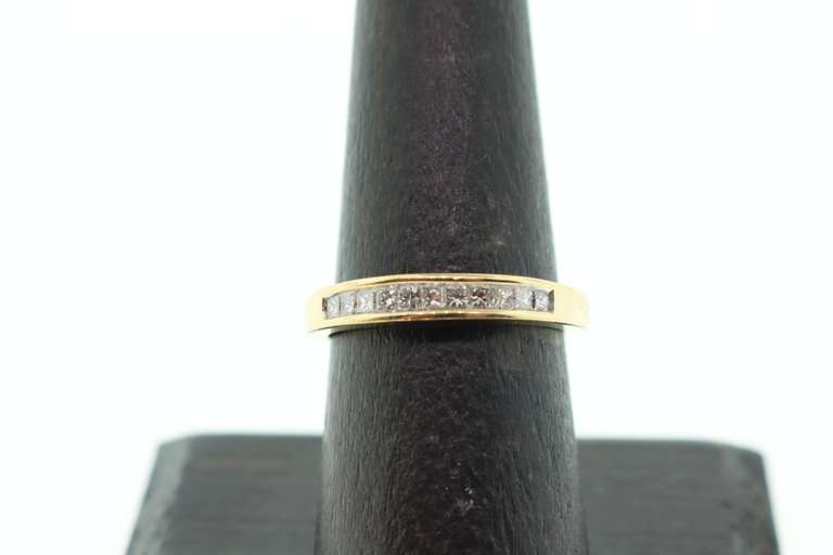LADIES 14K GOLD AND DIAMOND BAND