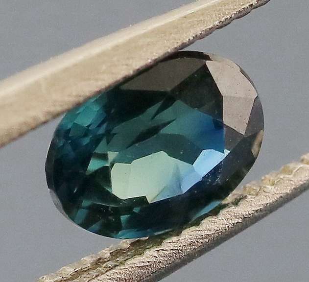 Simply gorgeous! .51ct blue green Sapphire
