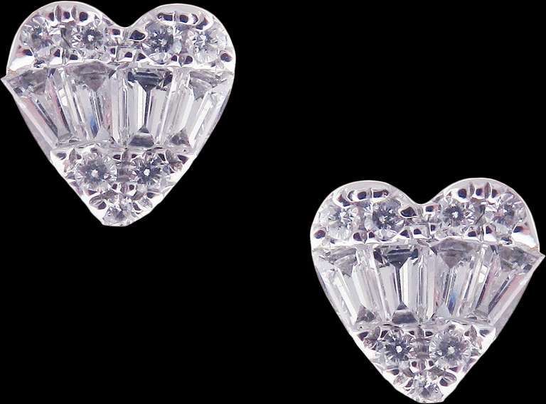 Stunning Heart Shaped 18k White Gold Diamond Earrings