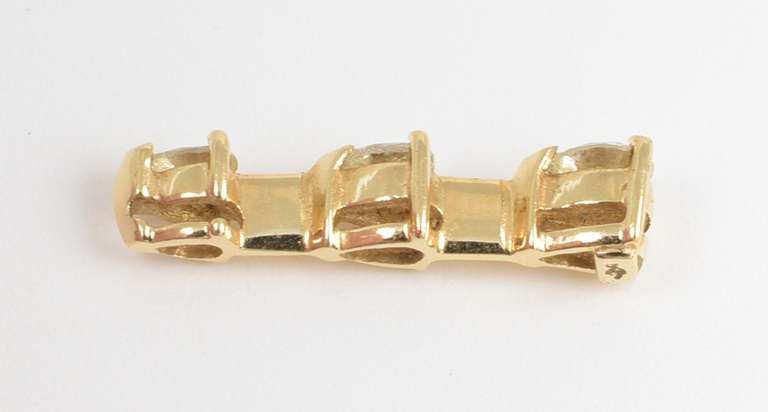 Nice 3 Pear Shaped Diamond Pendant