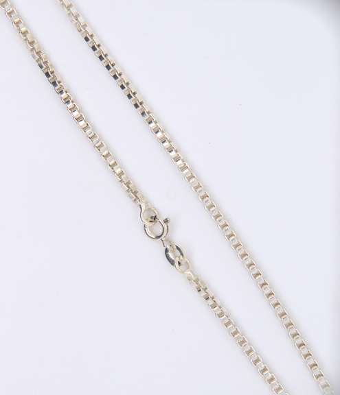 925 Sterling Silver Box Chain Necklace