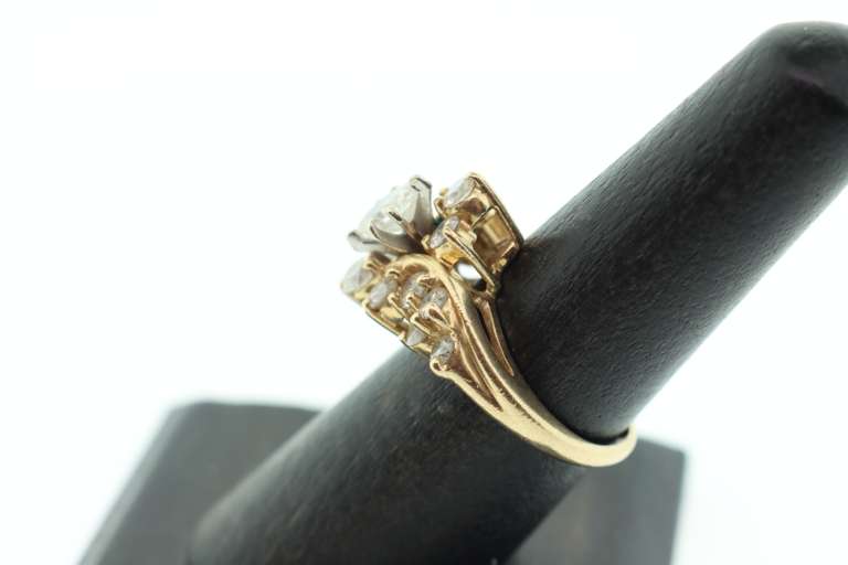 LADIES 4K GOLD AND DIAMOND ENGAGEMENT RING