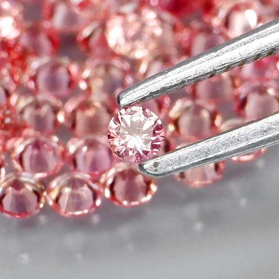 Superb 3.06ct diamond cut Songean Sapphire set