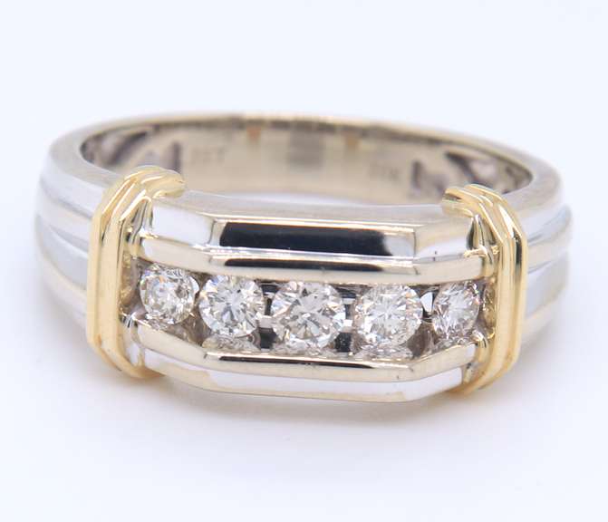 Attractive White and Yellow Gold approximate 0.50ctw Diamond Gent's Band