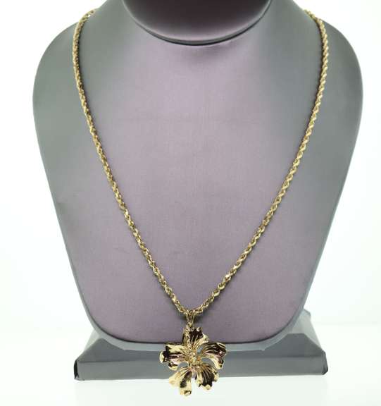 14k Gold Handmade Earrings and Necklace Set with Floral Design