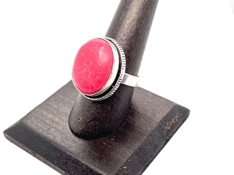 Ovular Red Coral Tibetan Silver Ring