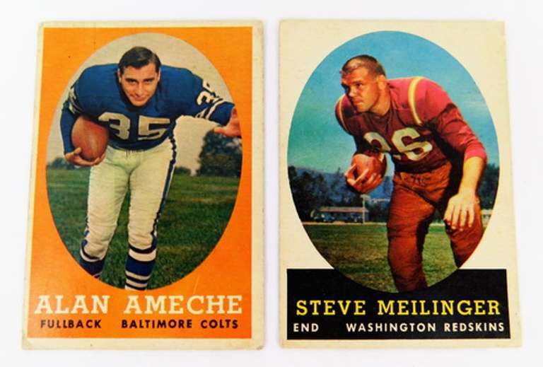2 Topps 1958 Football Cards