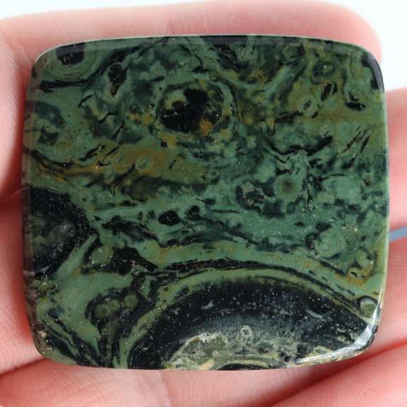 Awesome 106.69 carat untreated Kombaba Jasper