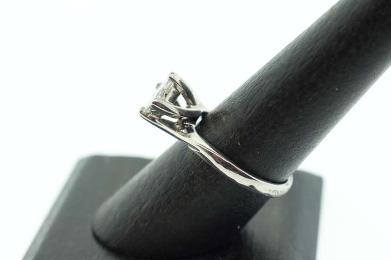 LADIES PLATINUM AND DIAMOND RING