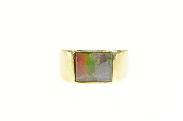 18K Yellow Gold Ammolite Squared Retro Graduated Ring