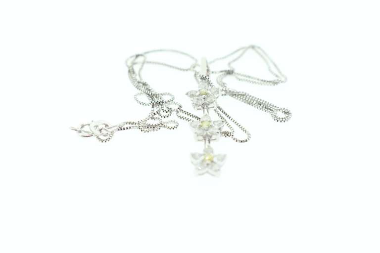 Ladies 14k white gold and diamond necklace and pendant