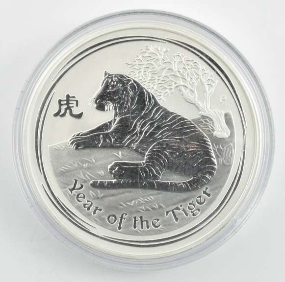 2010 Australia 30 Dollars Year Of The Tiger 1 Kg Silver Round