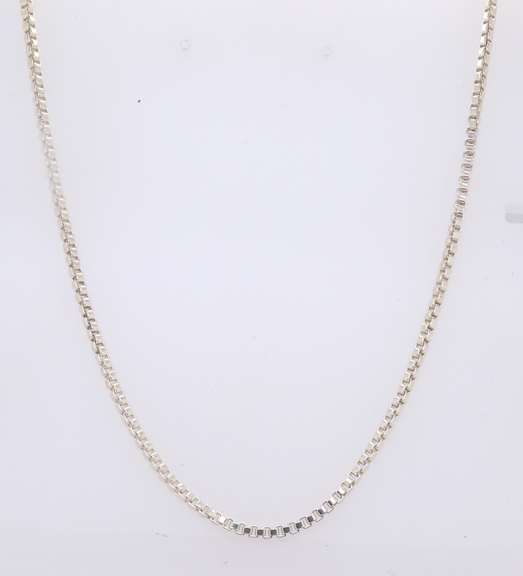 925 Sterling Silver Box Chain Necklace