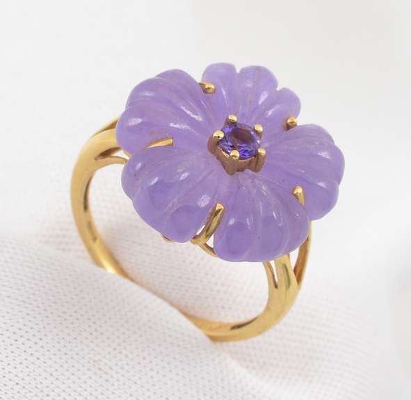 Fun Carved Lavander Jade Ring.