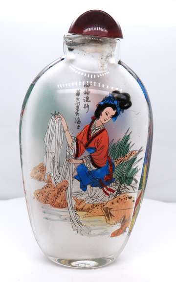 Chinese Porcelain Snuff Bottle