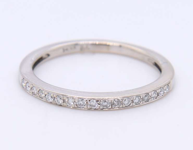 Elegant White Gold Thin Diamond Band