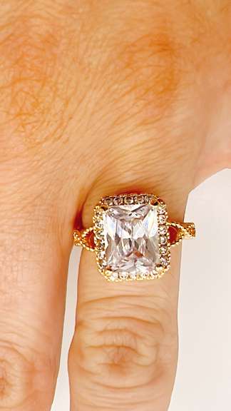 22kt Gold Plated Gemstone Cocktail Ring