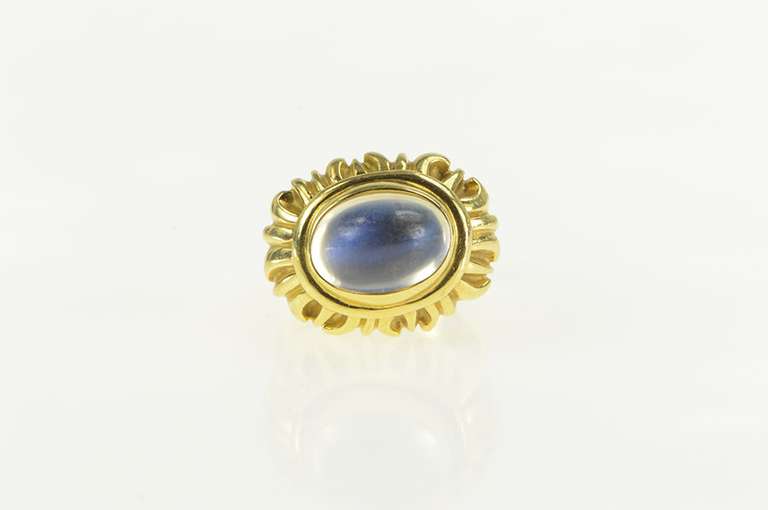 18K Yellow Gold 5.95 Ct Moonstone Sunflower Ornate Statement Ring