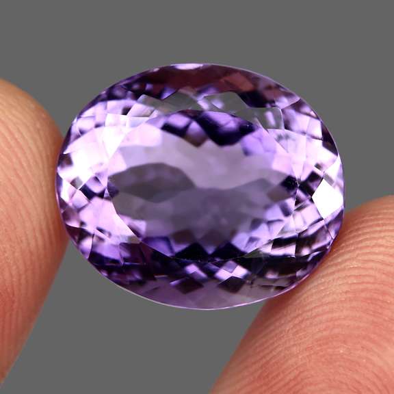 Halo flashing 22.88ct real unheated Amethyst
