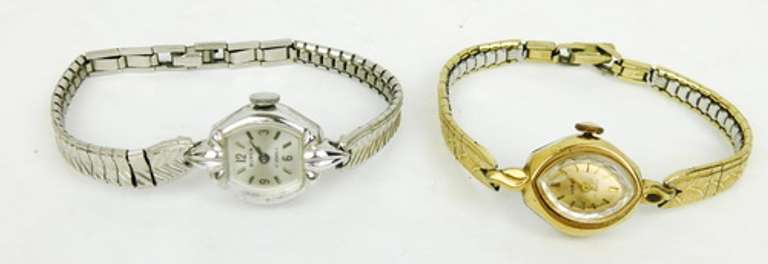 2 Ladies Vintage Buren 17 Jewels Watches, Runs