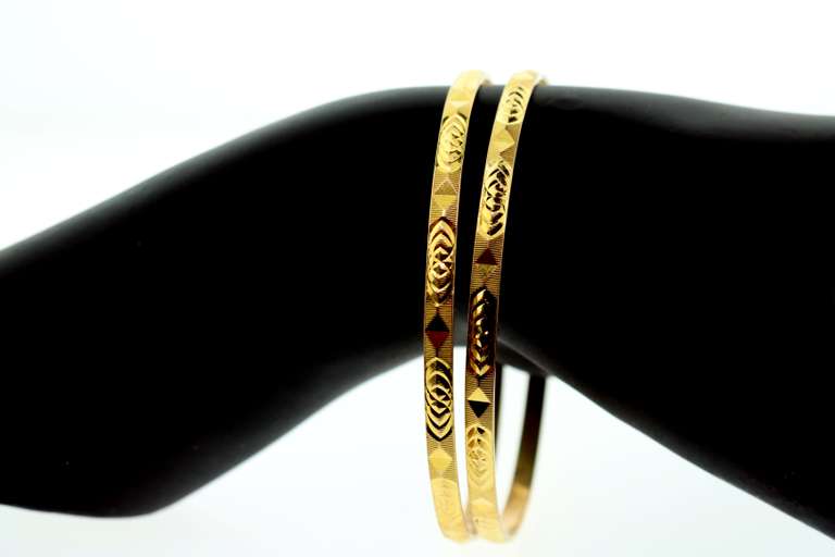 Impressive Pair of 22k Gold Bangle Bracelets